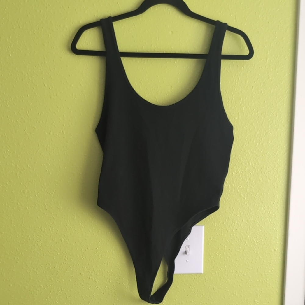 Victoria's Secret Sport - Low Back Bodysuit, Women's Medium,